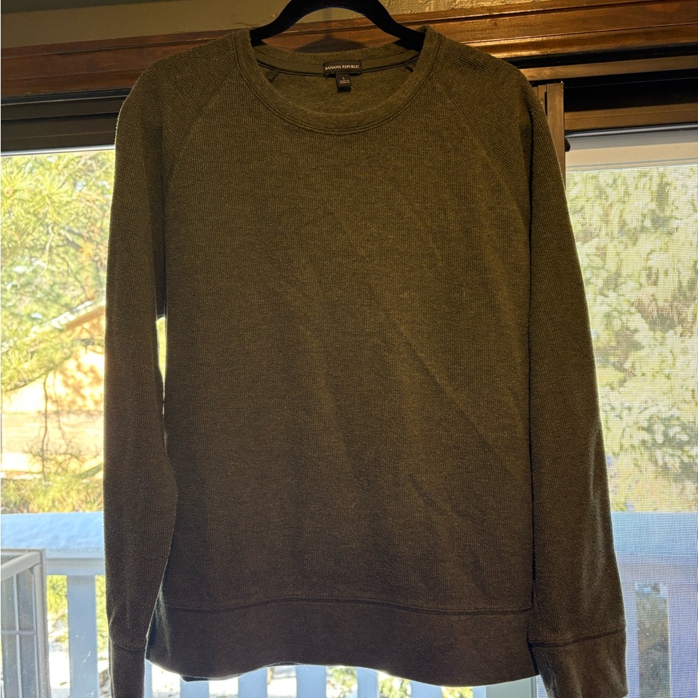 Banana Republic Olive Crewneck Sweater